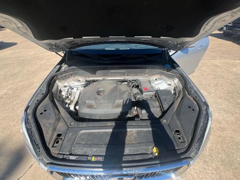 Used 2018 Volvo XC90 T5 Momentum w/ Convenience Package image 29