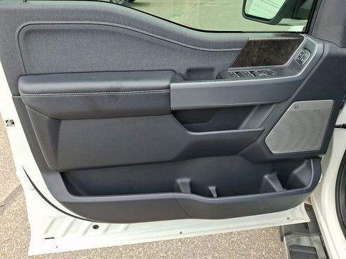Used 2021 Ford F150 Lariat AWD/4WD image 9