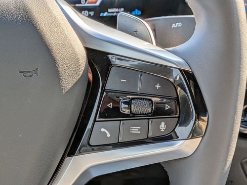 Used 2025 BMW 230i Coupe w/ M Sport Package image 20