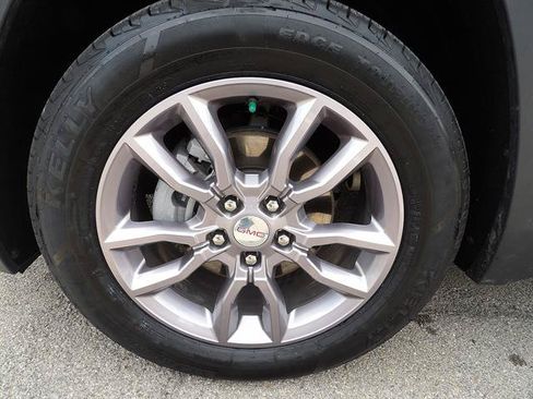 Certified 2023 GMC Terrain SLT w/ LPO, Floor Liner Package AWD/4WD image 9