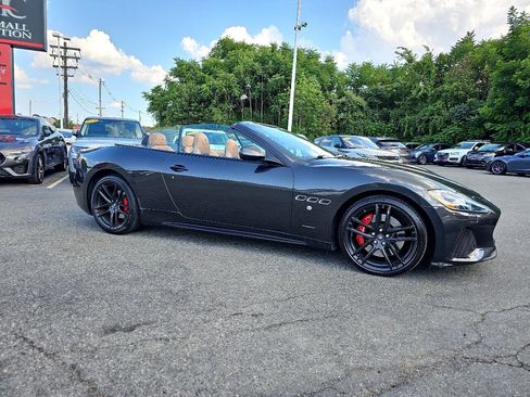 Used 2018 Maserati GranTurismo Sport image 25