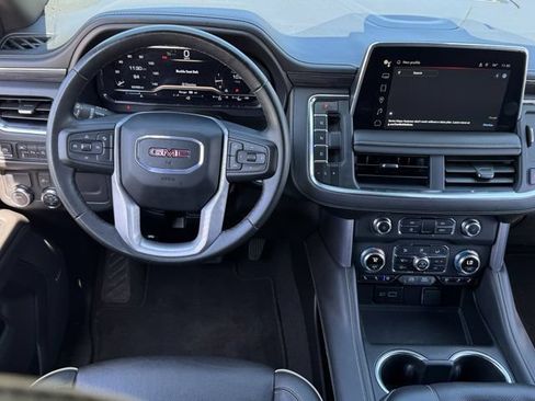 Certified 2024 GMC Yukon XL SLT RWD image 12