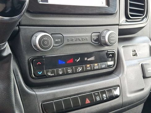 Used 2023 RAM ProMaster 2500 FWD image 16