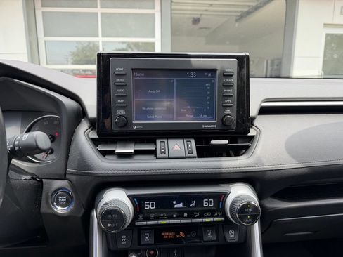 Used 2021 Toyota RAV4 XLE Premium AWD/4WD image 27