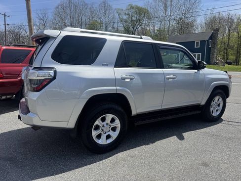 Used 2015 Toyota 4Runner SR5 Premium AWD/4WD image 6