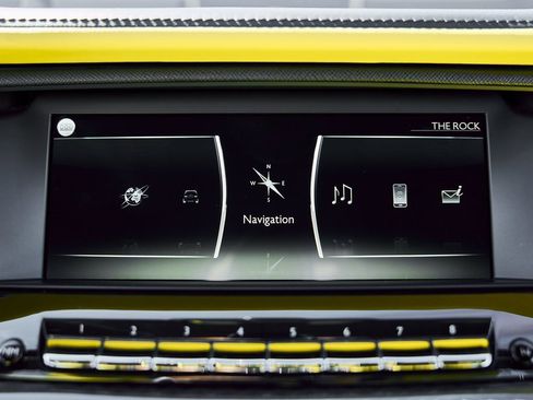 Used 2022 Rolls-Royce Cullinan Black Badge w/ Dark Exterior Package image 78