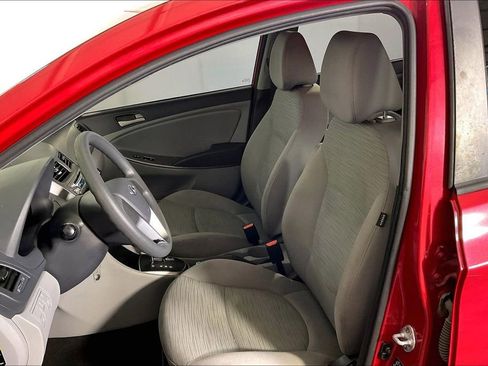 Used 2017 Hyundai Accent SE image 34