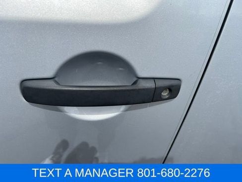 Used 2011 Nissan Xterra X AWD/4WD image 13