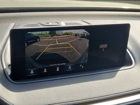 Used 2023 Acura MDX SH-AWD image 17