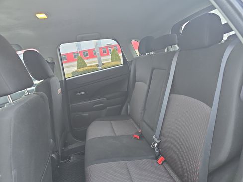 Used 2017 Mitsubishi Outlander Sport SE image 14