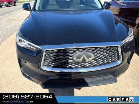 Used 2019 INFINITI QX50 Essential FWD image 2