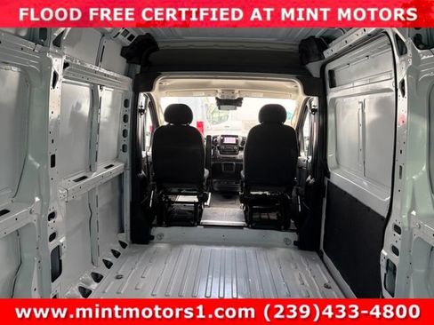 Used 2023 RAM ProMaster 2500 FWD image 28