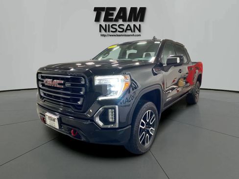 Used 2022 GMC Sierra 1500 AT4 w/ AT4 Preferred Package image 3
