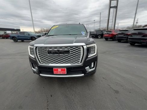 Used 2021 GMC Yukon Denali image 3