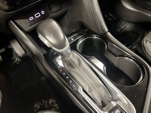 Certified 2021 Buick Encore GX Preferred w/ Cold Weather Comfort Package image 25