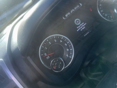Used 2023 RAM 1500 Big Horn AWD/4WD image 8
