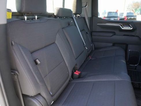 Used 2025 GMC Sierra 1500 Elevation image 16