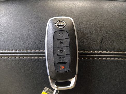 Used 2024 Nissan Sentra S FWD image 32
