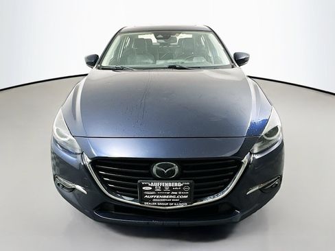 Used 2018 MAZDA MAZDA3 Grand Touring w/ Premium Equipment Package FWD image 2