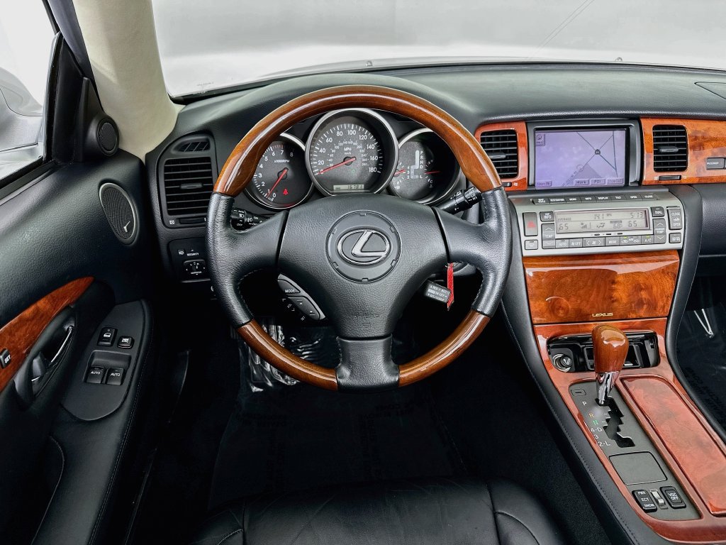 Used 2002 Lexus SC 430 Convertible RWD image 21