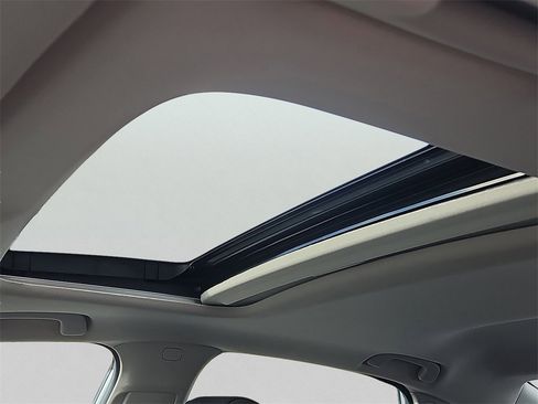 Certified 2022 Honda Civic EX image 8