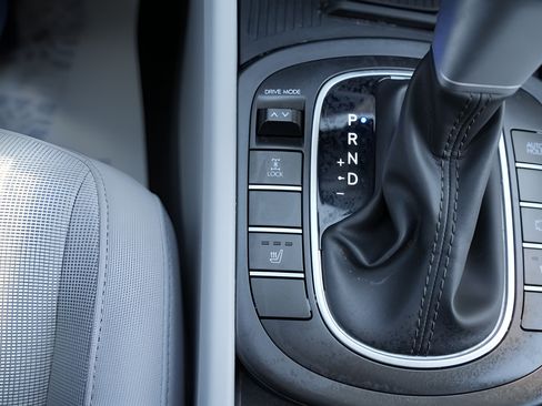 Certified 2026 Hyundai Kona SEL Sport AWD/4WD image 30