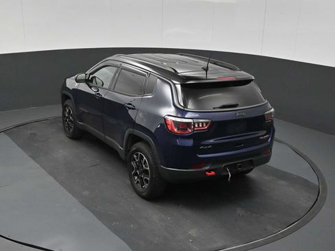 Used 2019 Jeep Compass Trailhawk w/ Popular Equipment Group AWD/4WD image 14