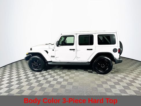 Used 2021 Jeep Wrangler Unlimited Sahara image 7