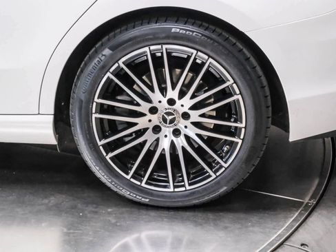 Certified 2023 Mercedes-Benz C 300 Sedan image 9