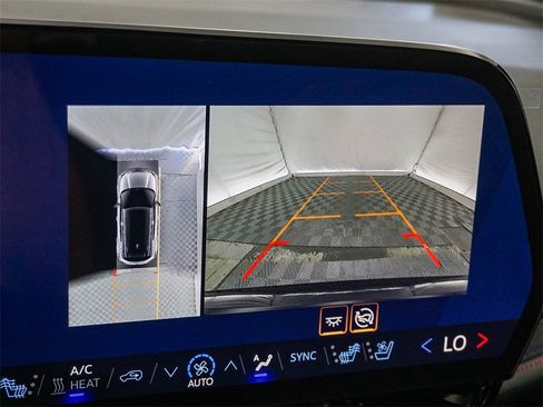 New 2026 Chevrolet Blazer EV RS image 24