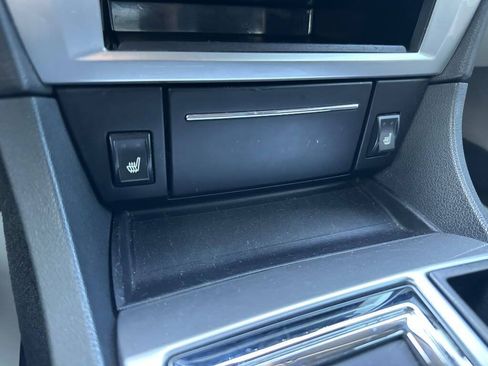 Used 2006 Dodge Charger R/T w/ Road/Track Performance Group RWD image 17