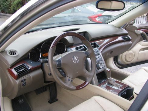 Used 2009 Acura RL 4dr Sdn Tech/CMBS w/PAX (Natl) image 9