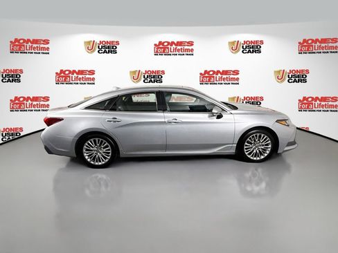 Certified 2021 Toyota Avalon Limited w/ Advanced Safety Package AWD/4WD image 18