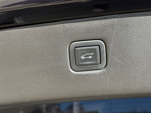 Used 2020 Chevrolet Blazer RS image 12