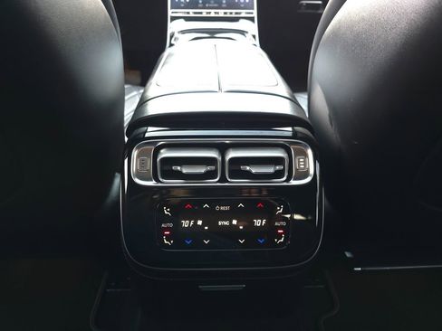 Used 2021 Mercedes-Benz S 580 4MATIC Sedan w/ Warmth & Comfort Package image 26