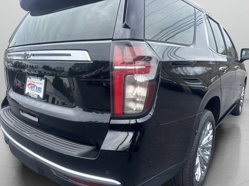 Used 2022 Chevrolet Tahoe High Country AWD/4WD image 5