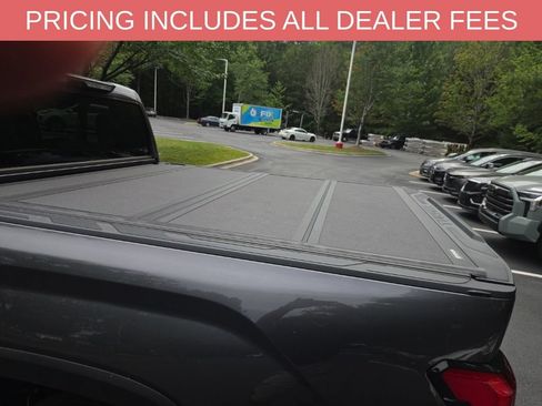 Used 2024 Toyota Tundra SR5 w/ SR5 Convenience Package AWD/4WD image 8