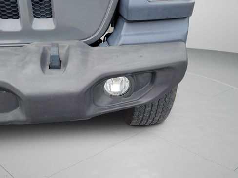 Used 2018 Jeep Wrangler Unlimited Sport S image 20