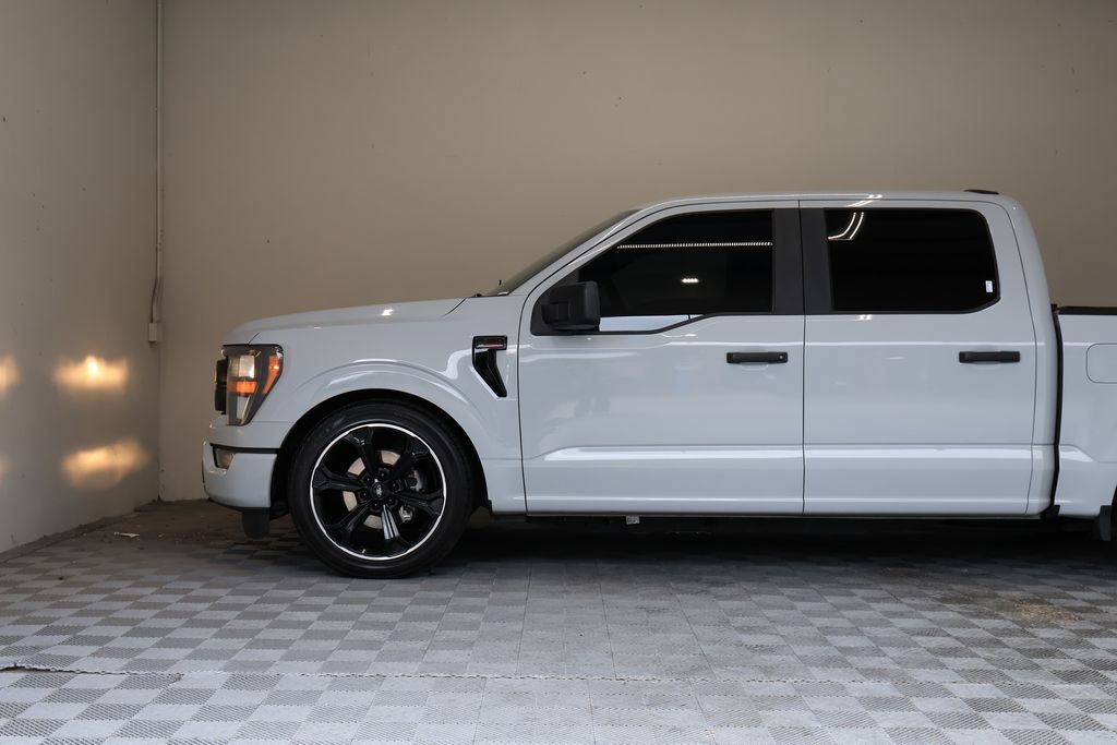 Used 2023 Ford F150 XL w/ STX Black Appearance Package AWD/4WD image 8