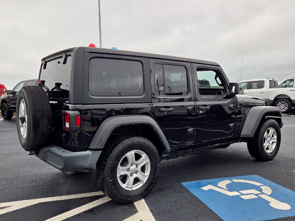Used 2022 Jeep Wrangler Unlimited Sport AWD/4WD image 10
