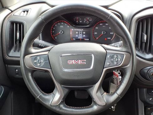 Used 2015 GMC Canyon SLE w/ All-Terrain Package image 19