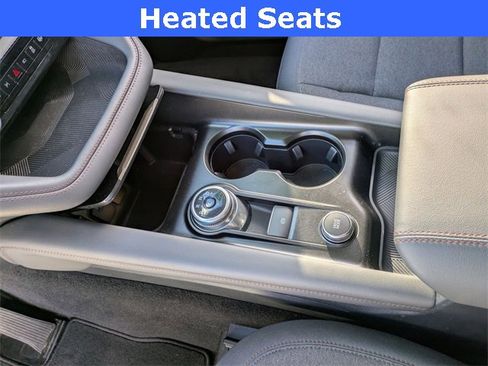 Used 2025 Ford Explorer Active image 13