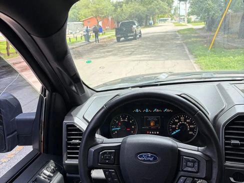 Used 2018 Ford F150 XLT w/ Equipment Group 302A Luxury RWD image 12