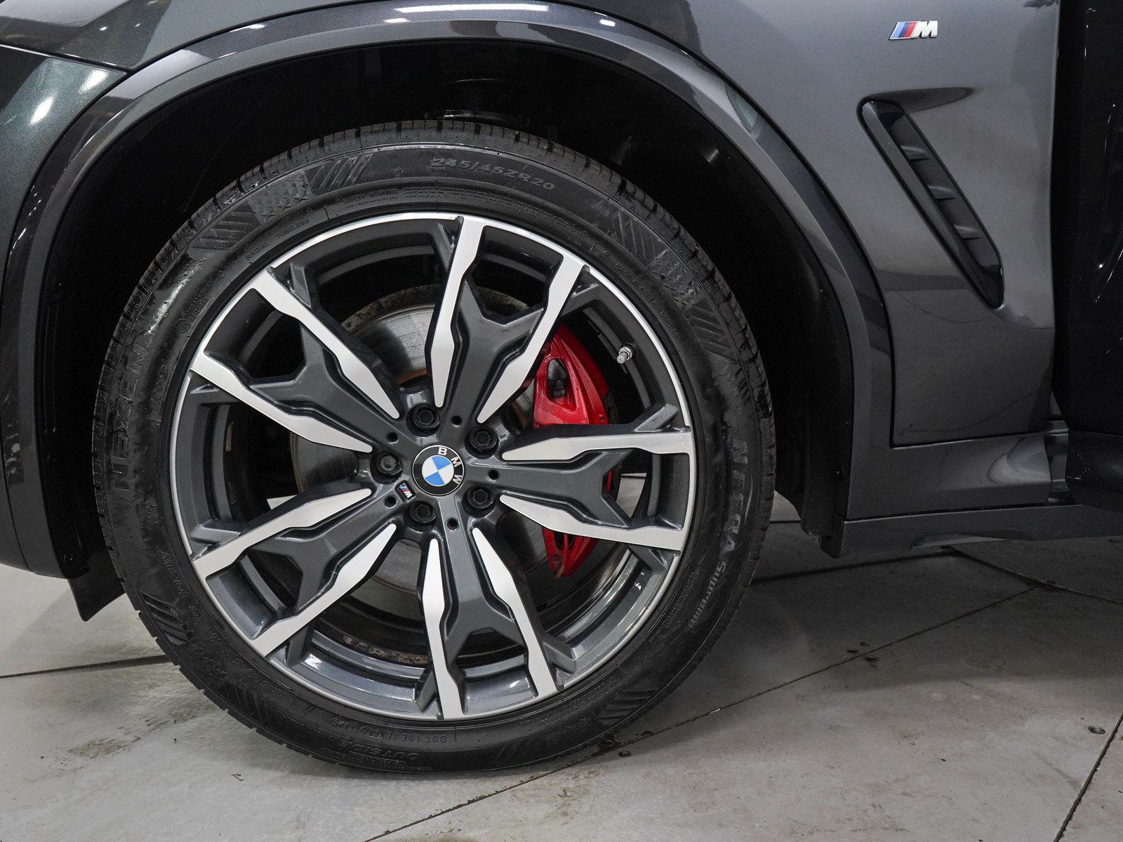 Used 2024 BMW X3 M40i AWD/4WD image 30