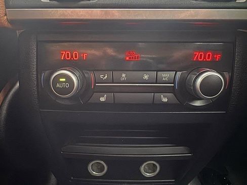 Used 2017 BMW X6 xDrive35i image 11