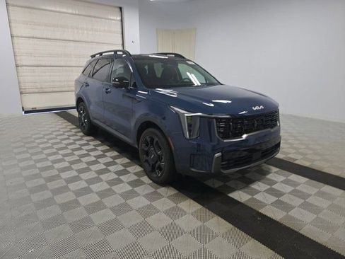 Used 2024 Kia Sorento SX image 4