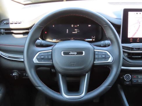 Used 2022 Jeep Compass Trailhawk w/ Trailhawk Elite Group image 20