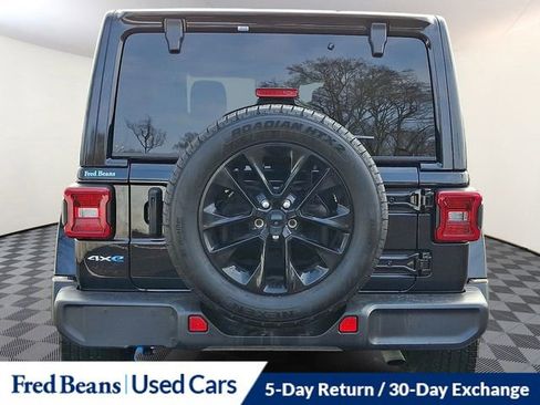 Used 2024 Jeep Wrangler Unlimited Sahara image 5