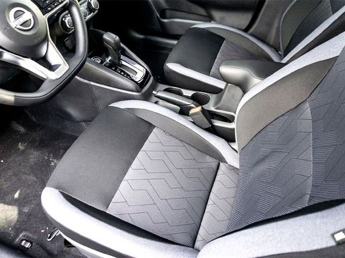 New 2025 Nissan Versa SV w/ Trunk Package image 10