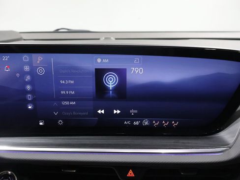 Used 2024 Buick Envision Preferred image 28